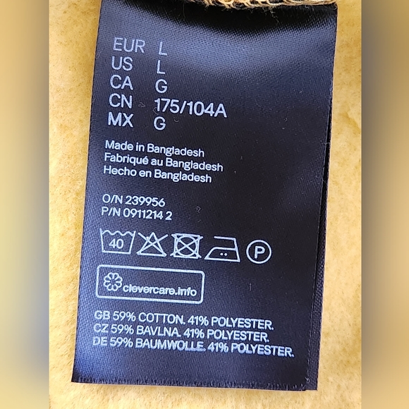 Divided brand by H&M size L cropped pull over sweater - Picture 3 of 4